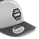 BONÉ Evoke EVK 3 Trucker 5 Aba Curva Split Cinza e Preto Snapback